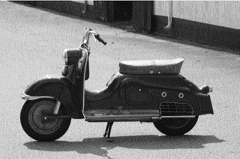 imaxen de unha scooter co dith FloydSteinberg